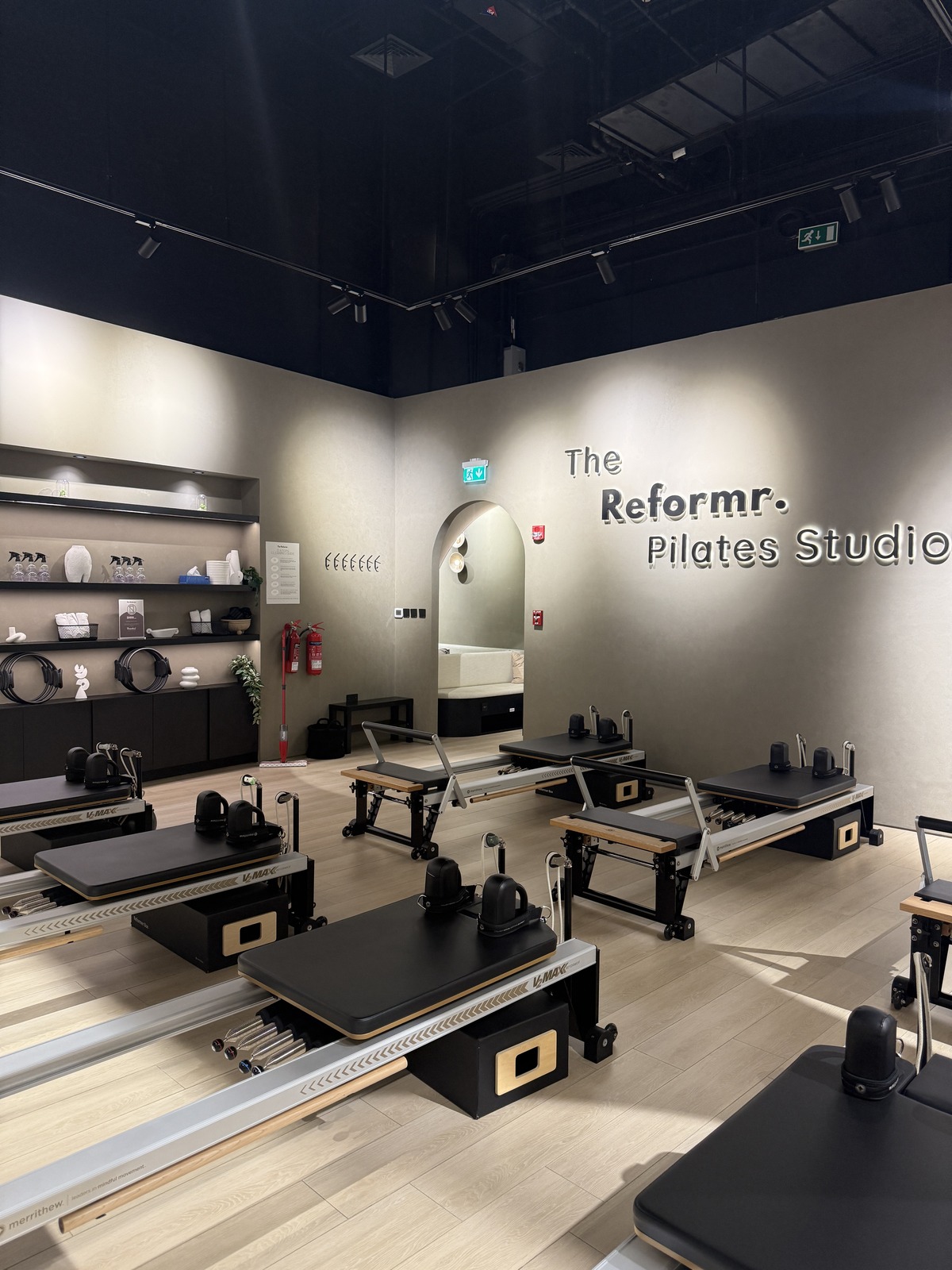 Reformr Shams 8