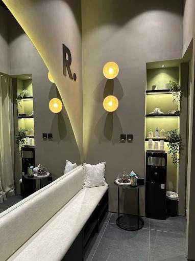 Reformr Abu Dhabi Mall 2